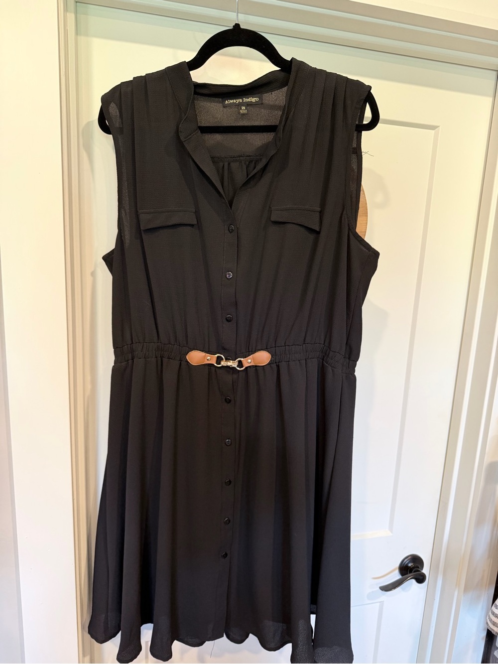 Almost Indigo- Black Sleeveless Dress with Tan Belt Detail size 2X